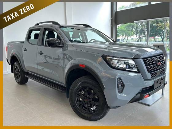 NISSAN FRONTIER 2.3 16V TURBO DIESEL PRO4X CD 4X4 AUTOMÁTICO